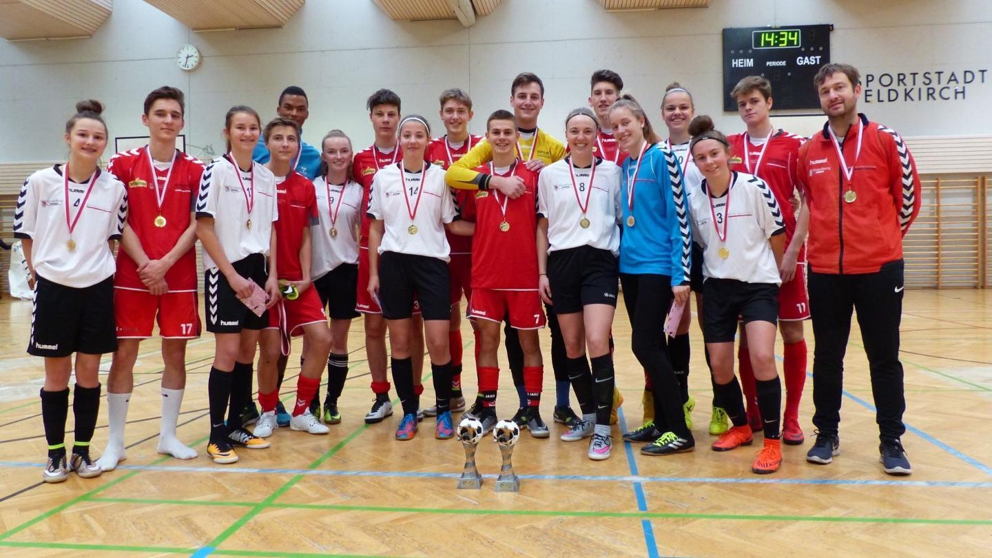 Futsalcup Oberstufe: Schüler:innen beim Bewerb