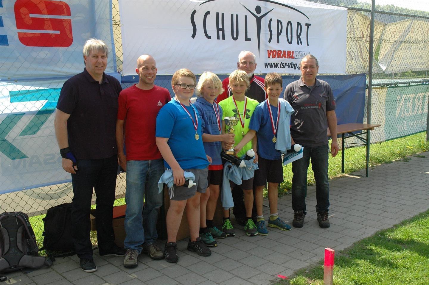 Orientierungslauf Schulcup: Schüler:innen beim Bewerb